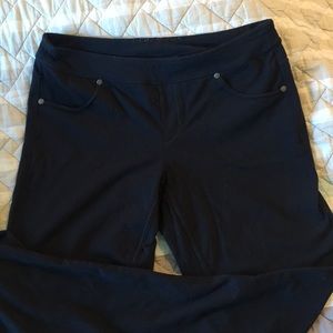 Athleta Bettona Classic Pant - Medium Tall